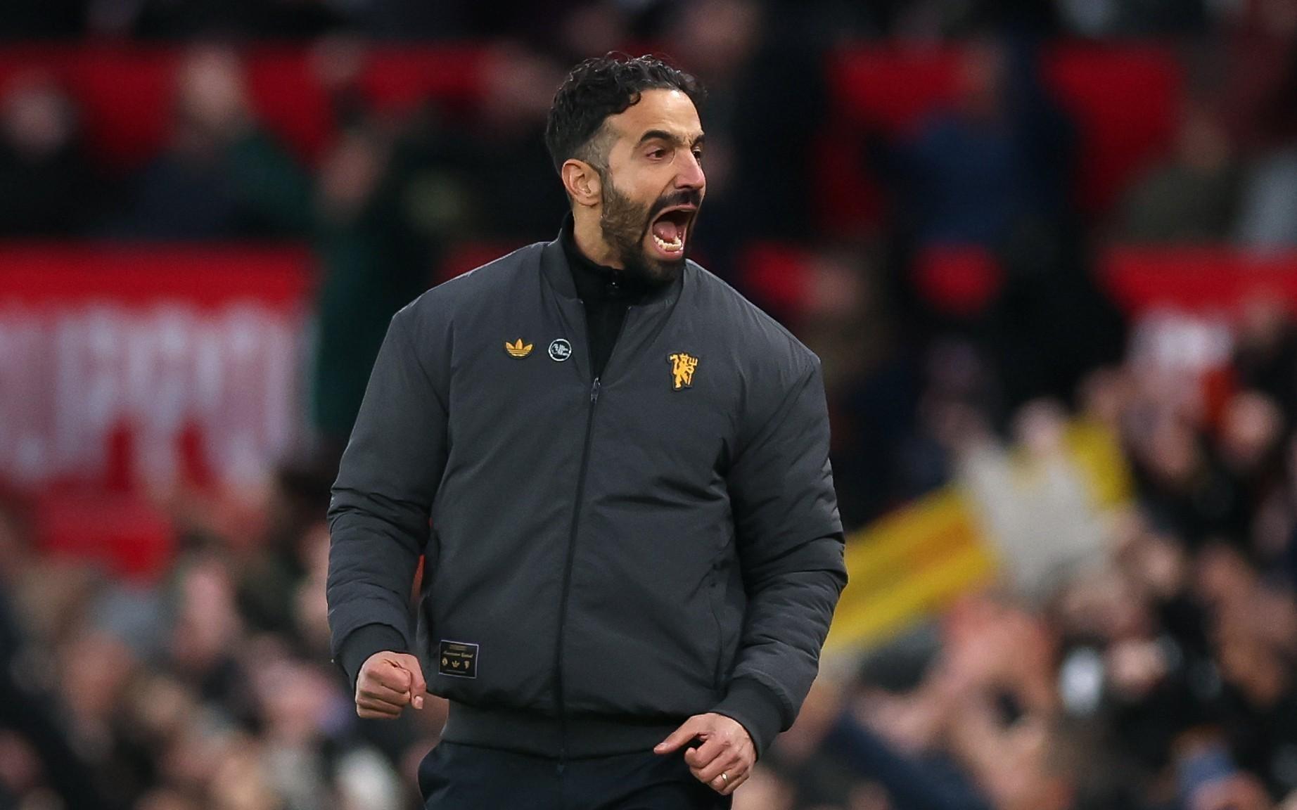 内维尔：大家都认可阿莫林的为人，毫无疑问球员愿意为他而战