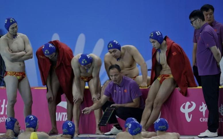 广东奥体中心游泳跳水馆惊艳亮相，水球将士齐点赞：国际范儿