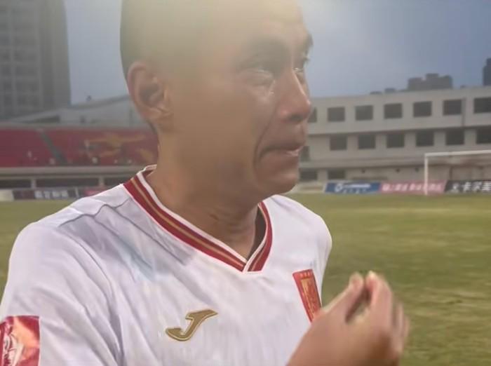 黄希扬：我的生涯没有遗憾了，把中超还给重庆了