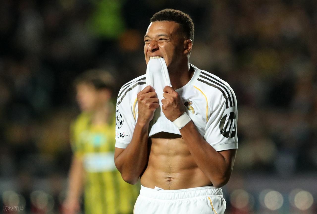 欧冠最新积分战报拜仁力压皇马国米领跑利物浦双线连败跌到第16