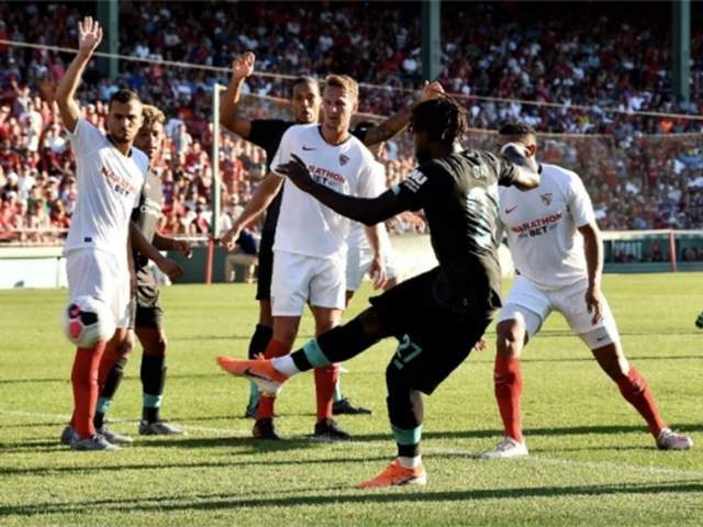 从利物浦福星到米兰弃将，只用了3年时间，悍将被埃弗顿坑惨了