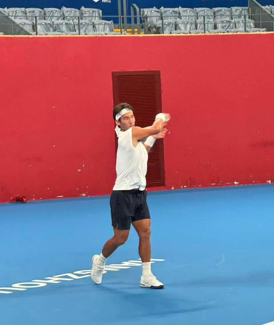 布云朝克特遭遇新赛季开门黑，周意送