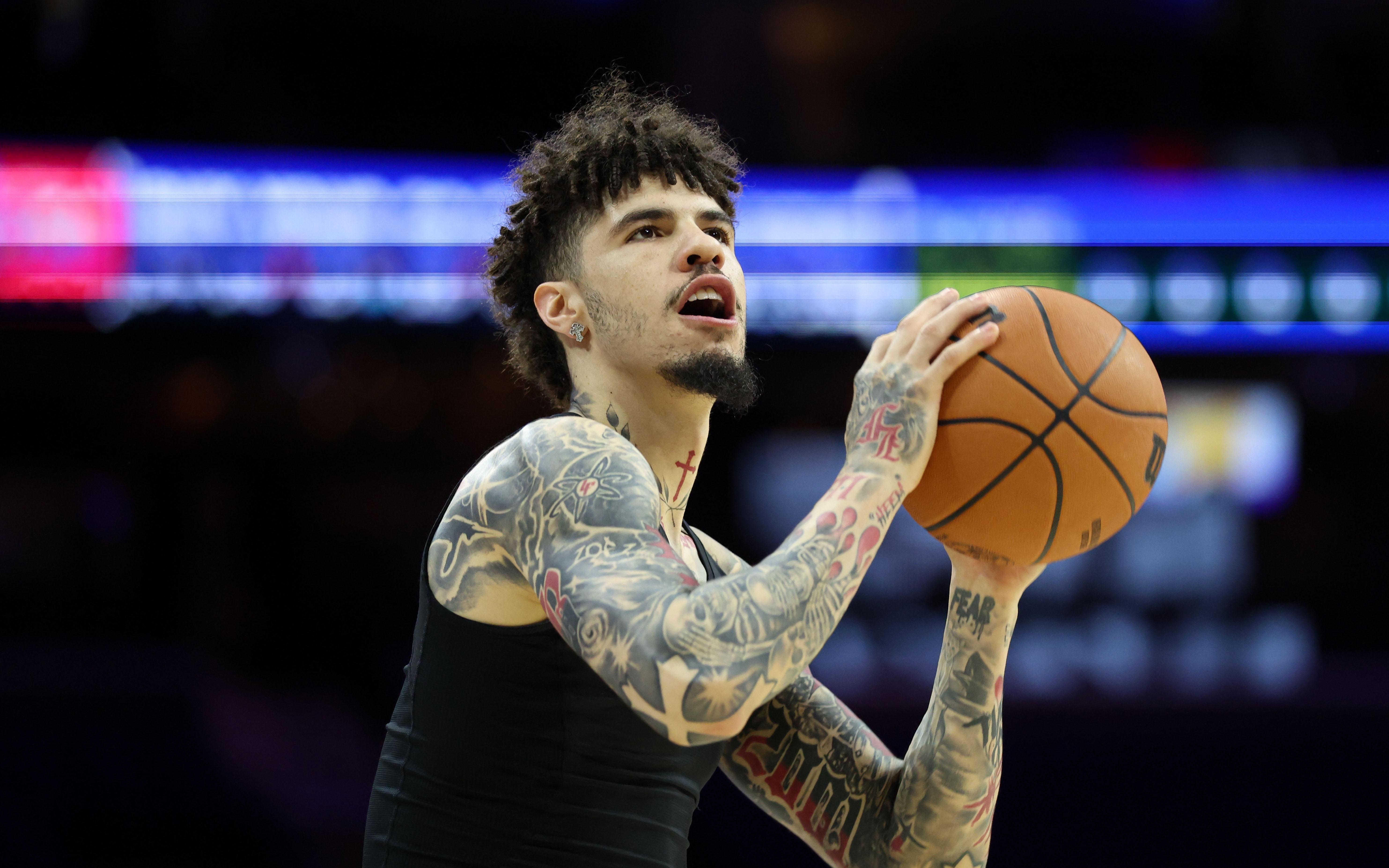 三分失准！三球三分9中1空砍17分7篮板13助攻