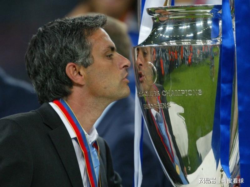 表演开始！两周连升10位，穆里尼奥不只是神奇，还有知遇之恩