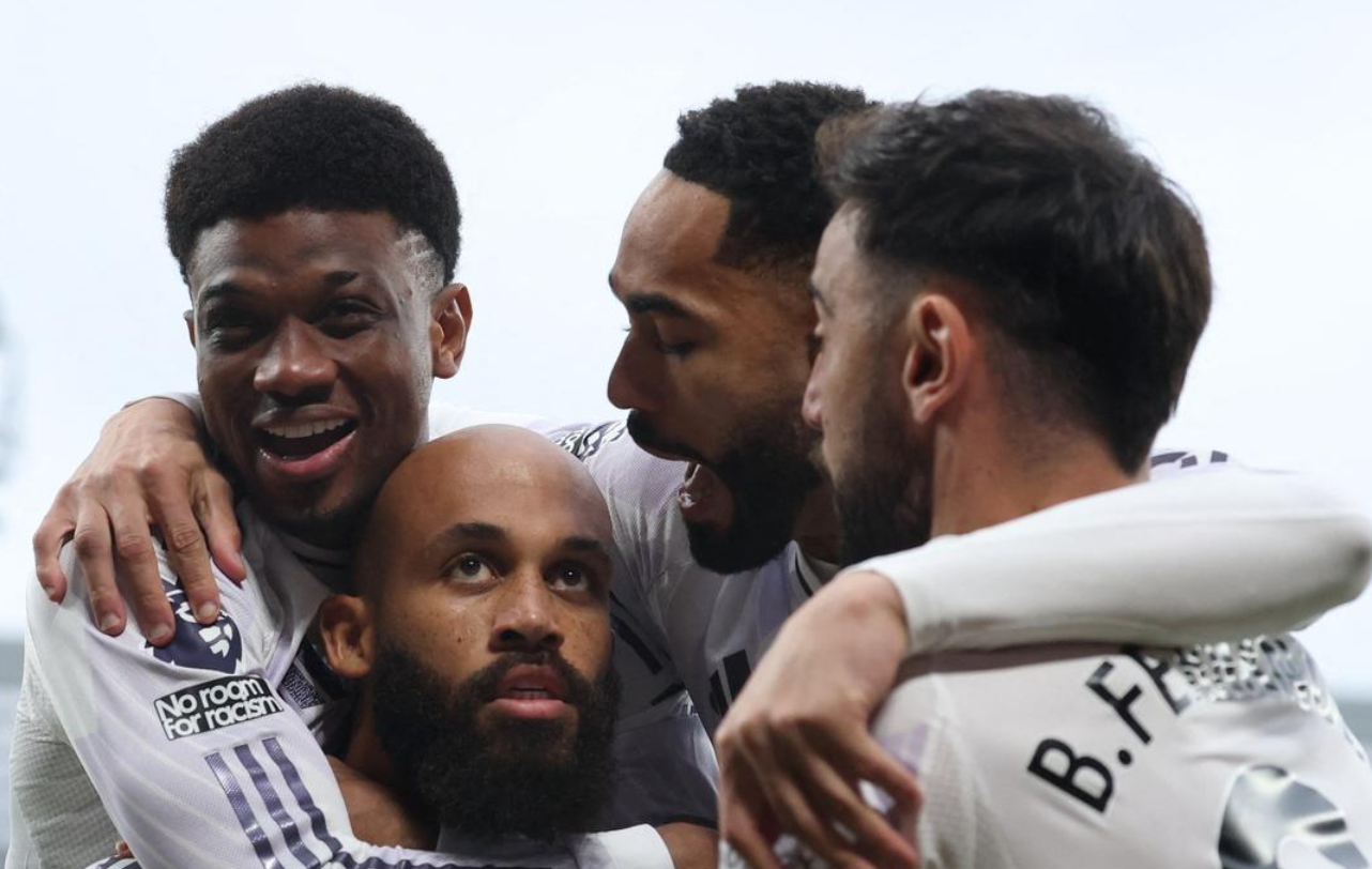 英超神剧情：4次中框，32岁老将绝杀，斯洛特掉下神坛