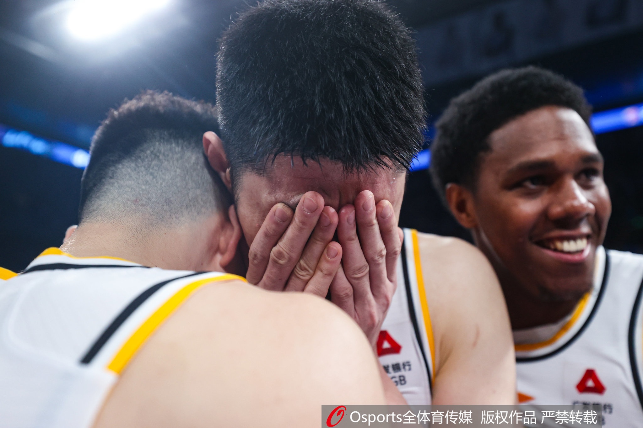 双喜胡金秋妻子更博：十年圆梦属于我们五周年最好的礼物