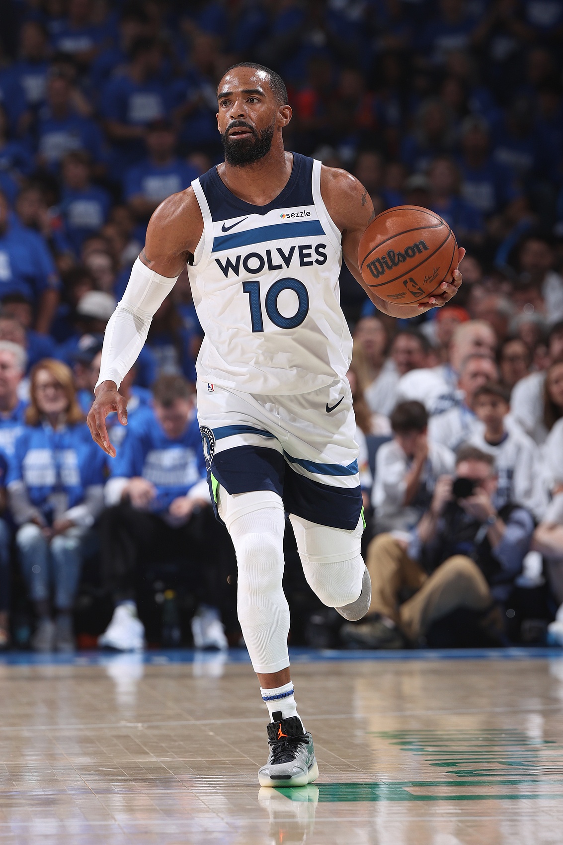 07年4号秀！奥登谈康利仍在打NBA：我为他自豪他的表现令人钦佩