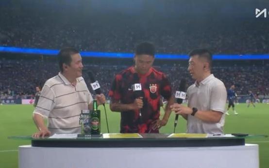 李昂：老队员于汉超对申花是宝贵财富