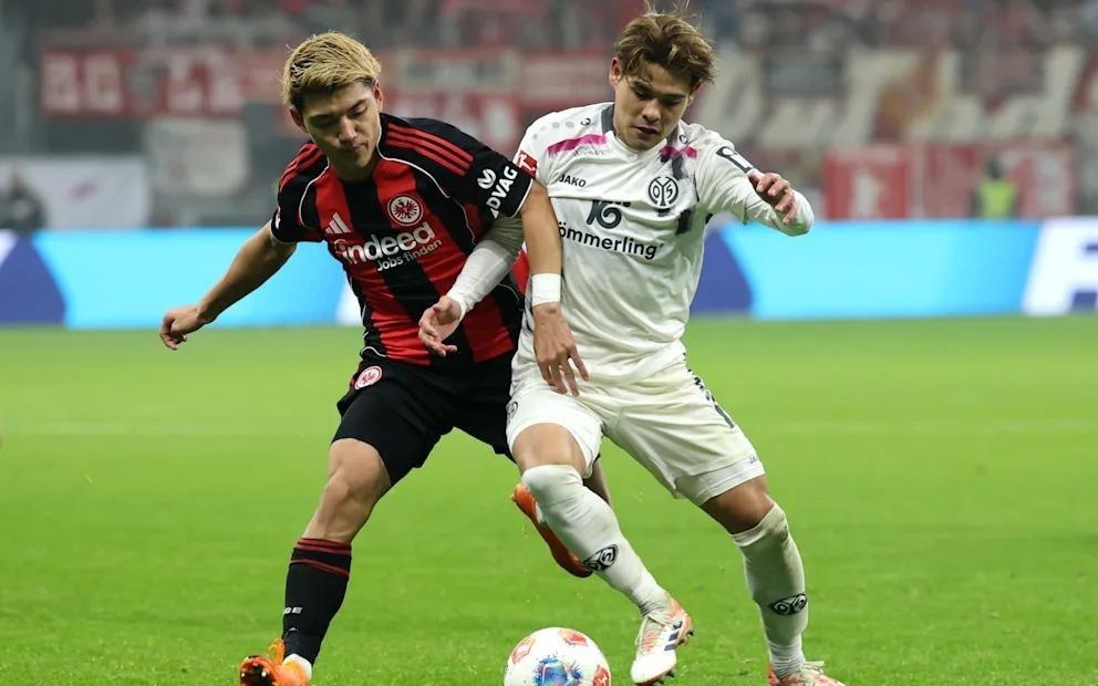 图片报：法兰克福关注美因茨24岁日本中场佐野海舟