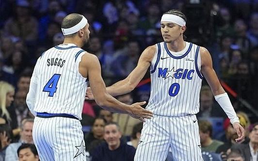 魔术次节轰下51分！打破队史单节得分纪录