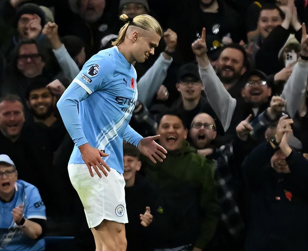 随着曼城31，铁锤帮31，英超最新积分榜