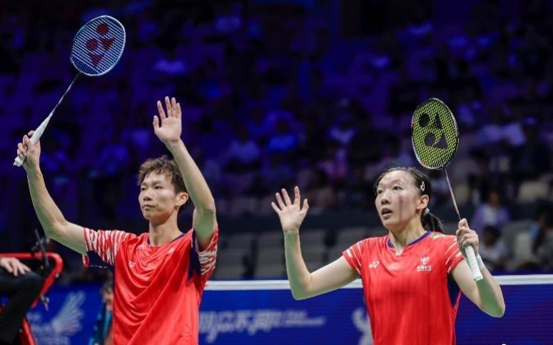 中国羽毛球大师赛于深圳开拍，国羽首日7战4胜