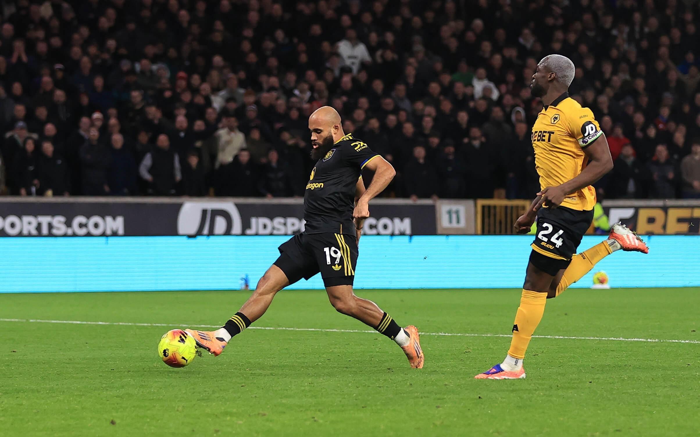 TA：曼联混乱破僵展现了进攻效率，狼队罕见进球难改球队颓势