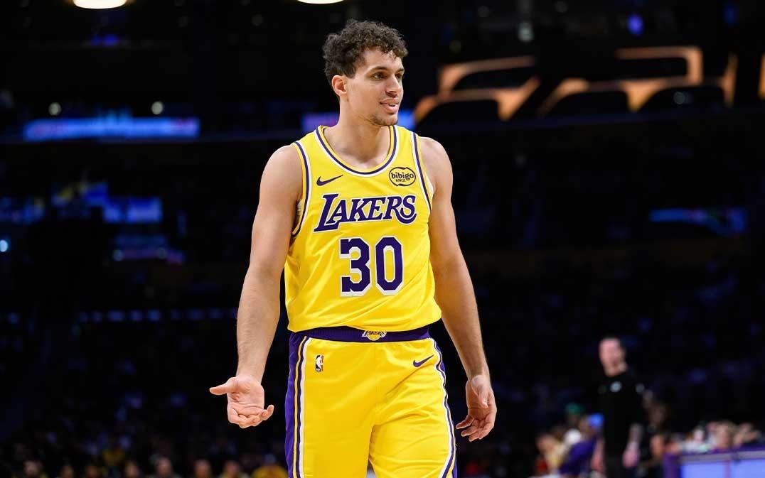 有潜力，湖人主帅雷迪克透露他希望多给一位湖人球员上场时间