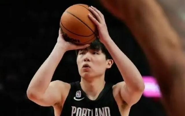 杨涵森首秀2分1篮板周琦如释重负，中国球员NBA得分榜第五保住了