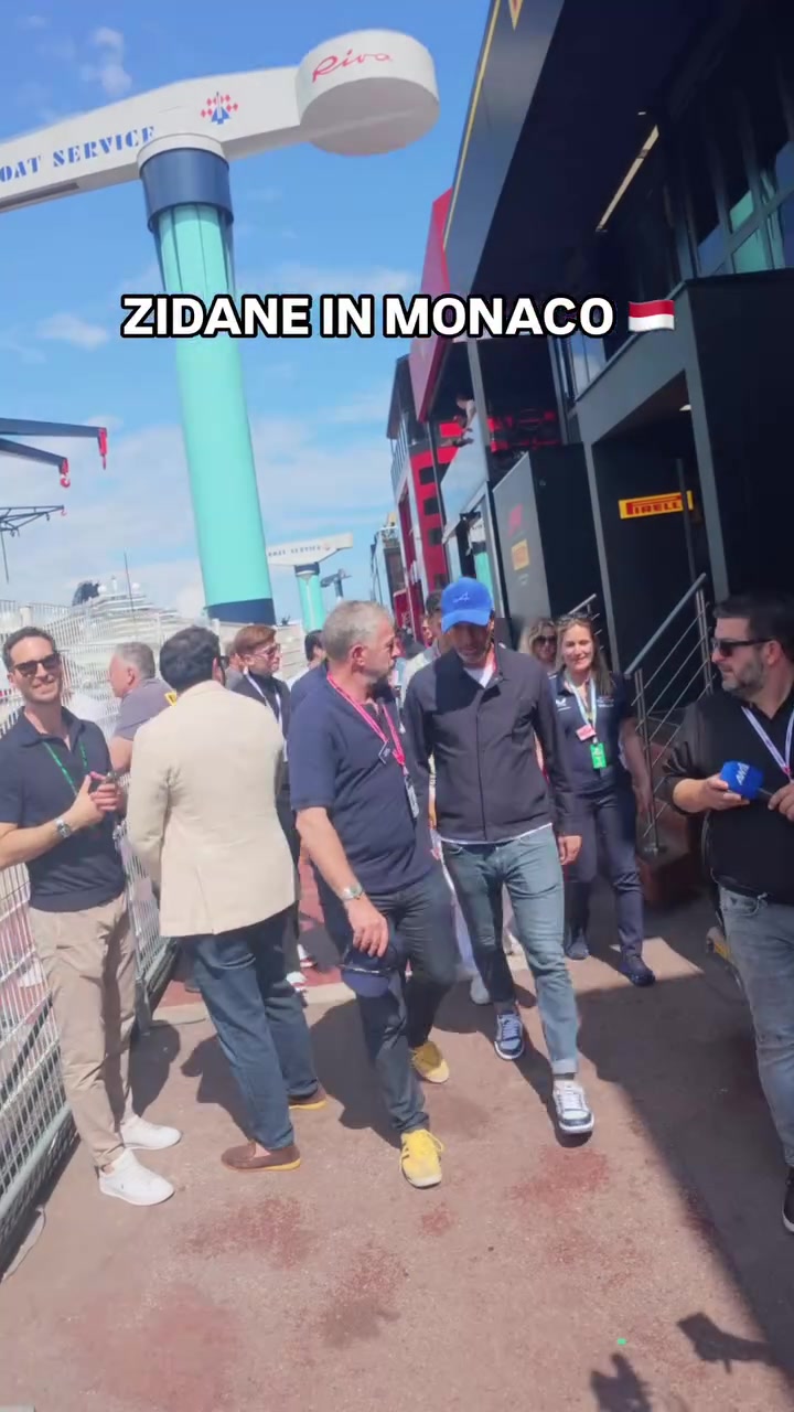 好久不见！齐达内现场观看F1摩纳哥大奖赛