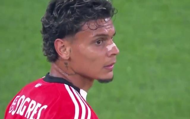 30！穆帅率队进四强：有望争3冠，葡超差