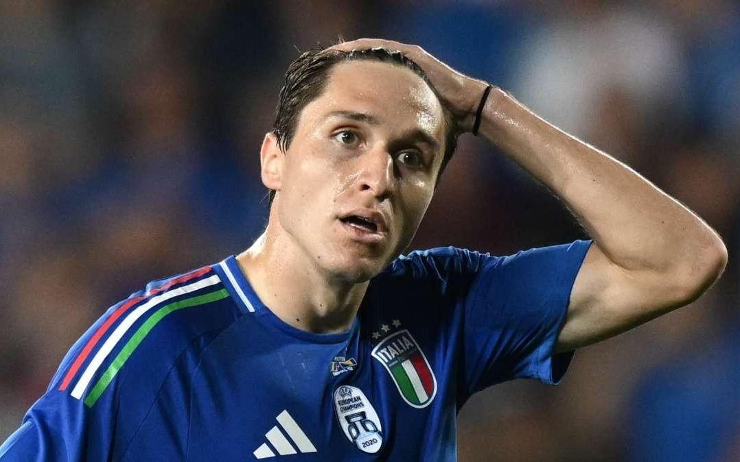 TA：为储备体能，基耶萨在圣诞节当天独自在利物浦基地加训