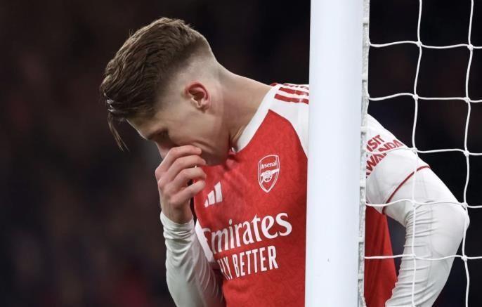 近10轮仅1球！6400万英镑锋霸迷失英