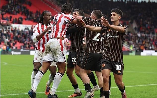 邮报：赫尔城客战斯托克城绝杀后挑衅