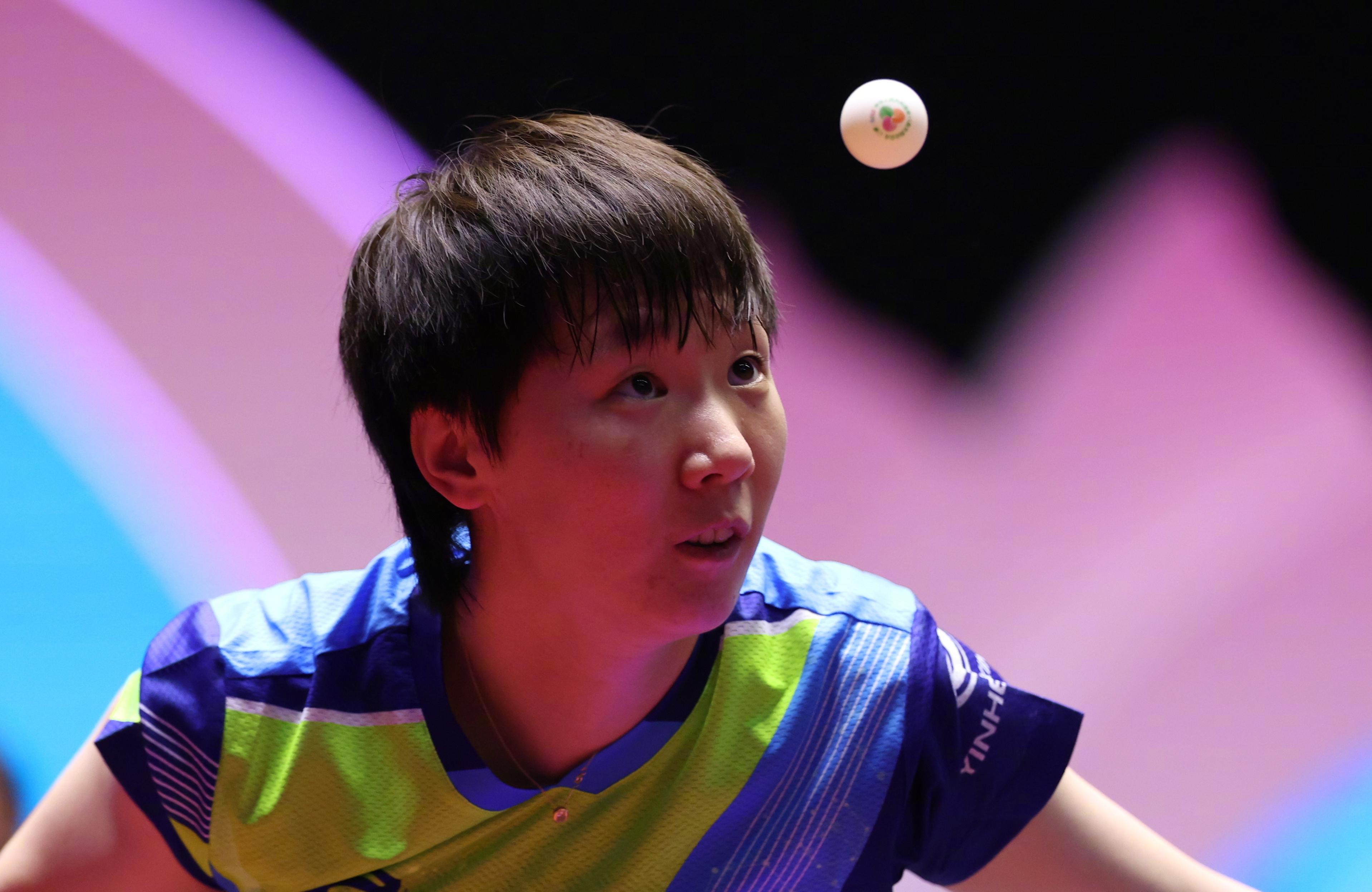 王曼昱41进四强冲冠：女单半决赛对决