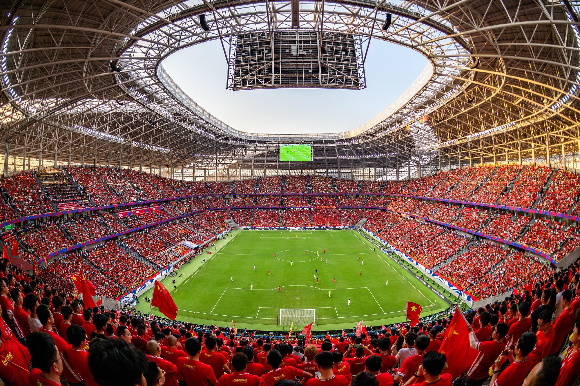 铜梁龙主场设在龙兴！中超专业球场达10座，济南黄河球场开始装饰