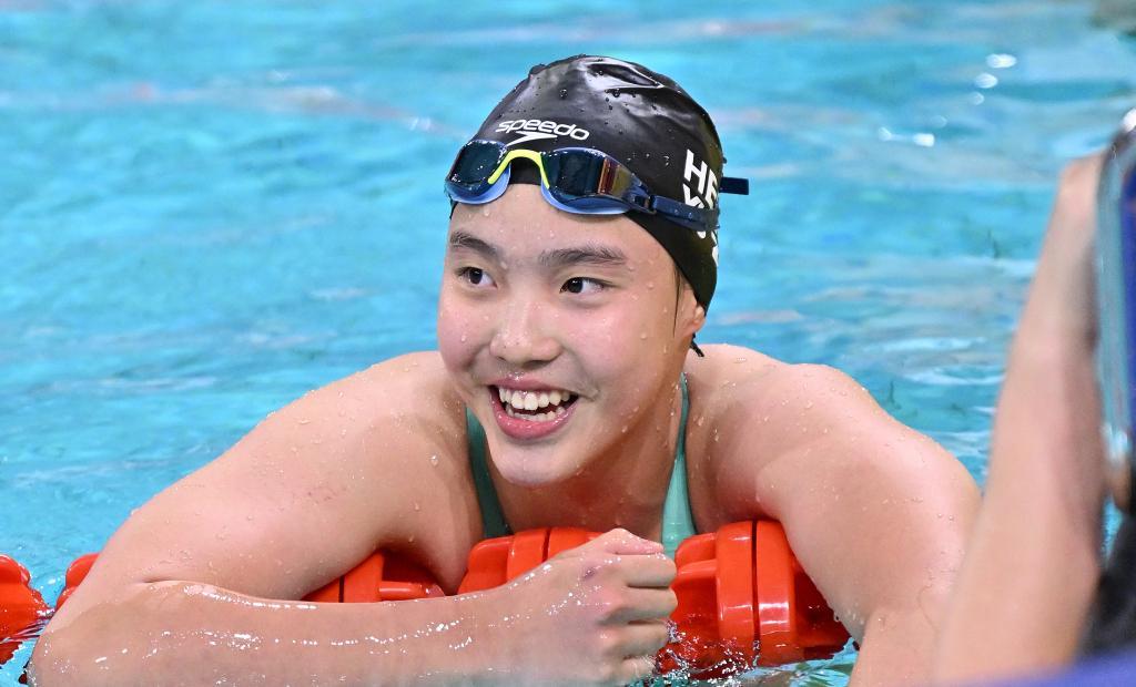 破亚洲纪录夺冠！中国女泳又一13岁天才少女崛起：世界历史第九快