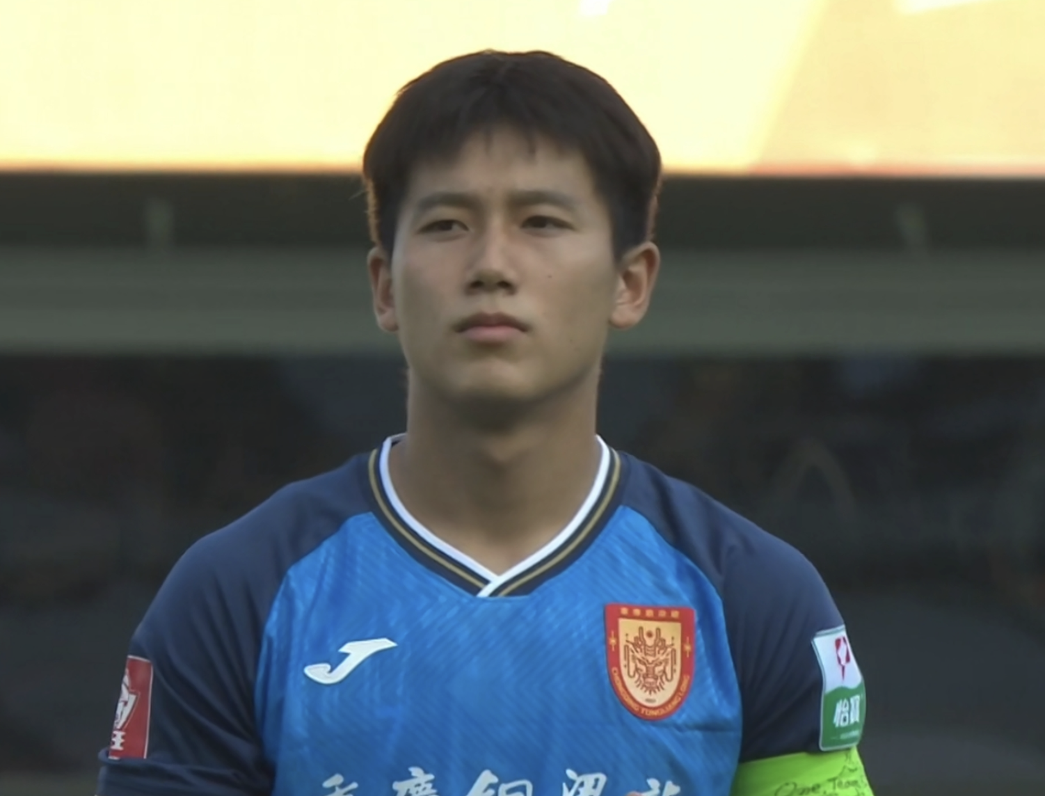 20冲超成功！他们全队沸腾，为这一刻等