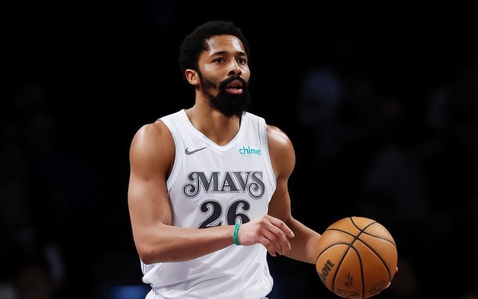 在被黄蜂裁掉后,状态下滑的前独行侠后场老将将会转战德甲豪门