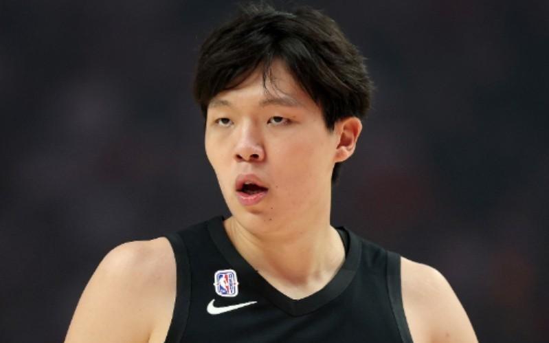 开拓者队记:球队正让杨瀚森积累经验同时保护其自信