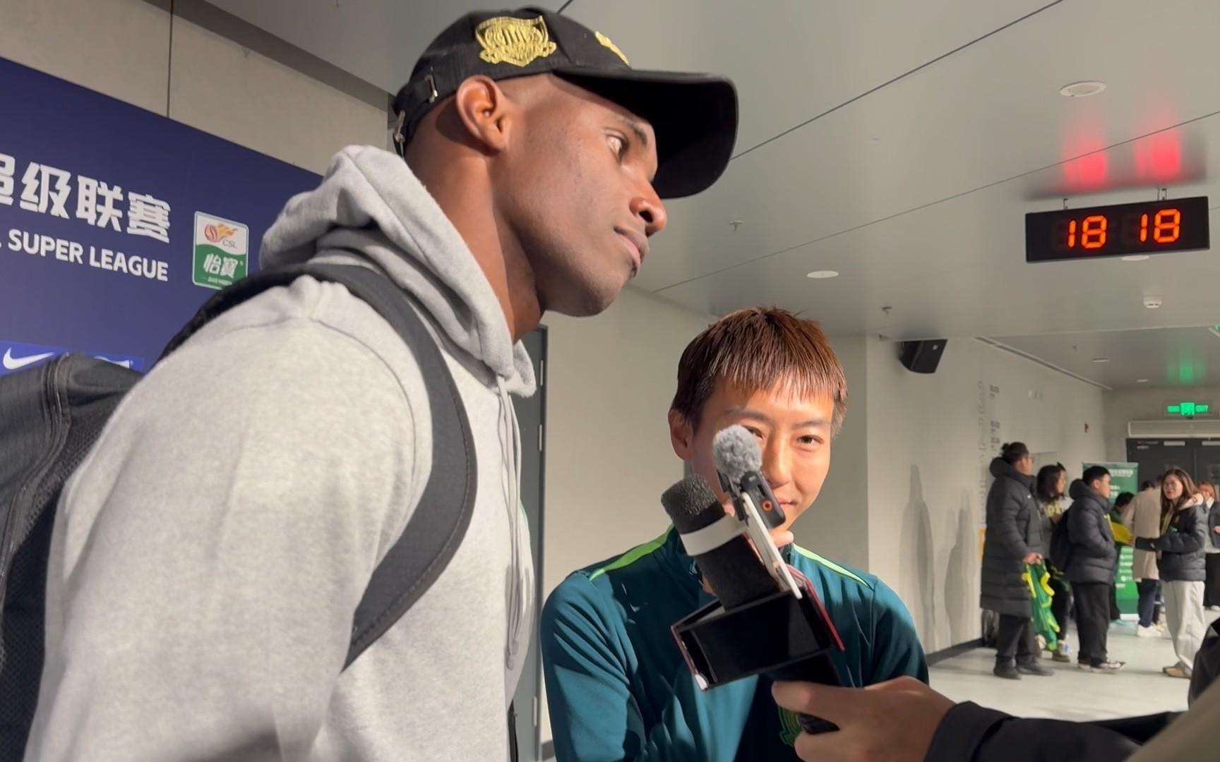 法比奥：这是我的第一个联赛金靴，我会全情投入创造更多奇迹