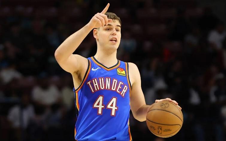 实在是太惨了!雷霆后场新星在经历完ACL之后又要对抗睾丸癌