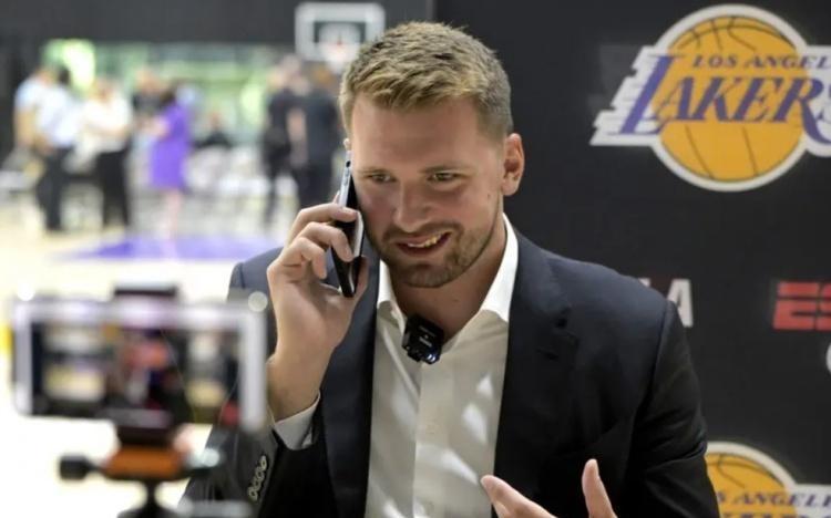 球探：东契奇看起来像18年刚进NBA时的样子我路过竟没认出来
