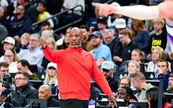 关注度极高！开拓者媒体发布会现场目