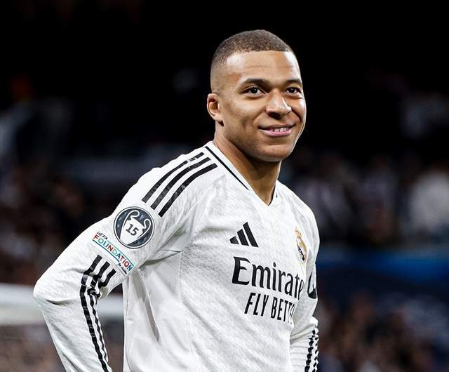 身价相差100倍！欧冠最悬殊对决：皇马客战鱼腩首发曝光