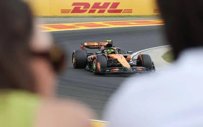 F1匈牙利站诺里斯策略制胜皮亚第2勒克莱尔杆位起步获第4