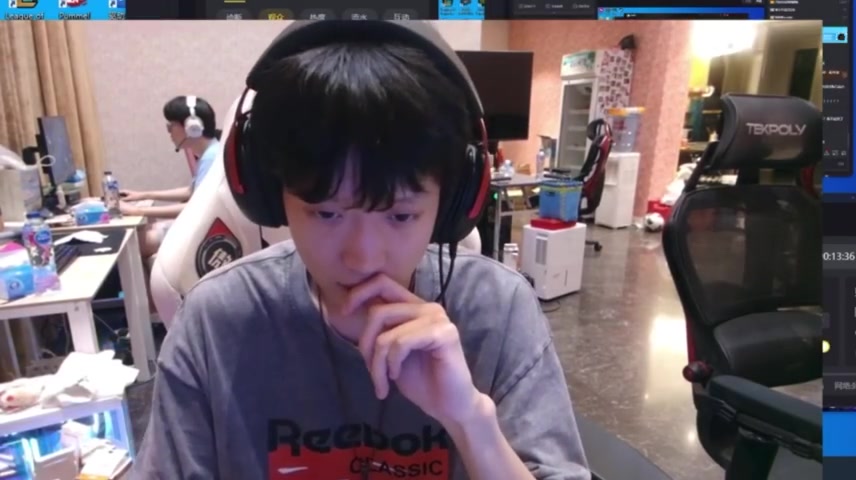 弹幕讨论Shanks：无所谓封了就封了吧反正是官方号不是我号
