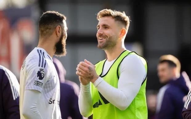 英媒：虽表现不错，但卢克肖没有重返英