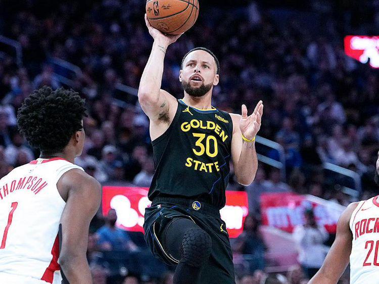 勇士快船全崩了！詹姆斯第五冠真有戏了，湖人该交易一人补强吗