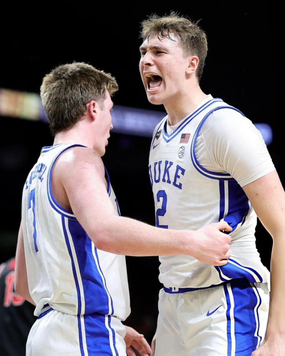 神仙打架！弗拉格vs克努佩尔，最佳新秀该怎么选