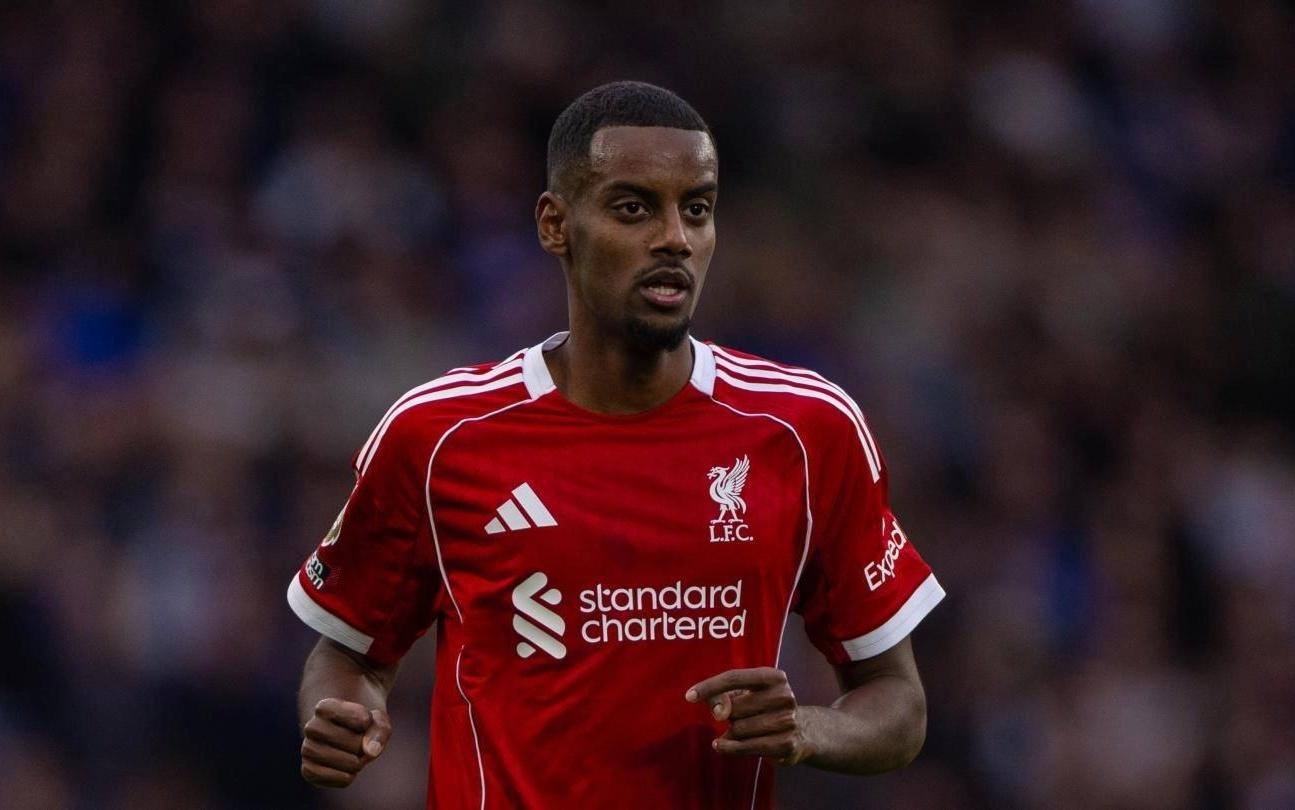 卡拉格：斯洛特必须要想办法，让伊萨克和埃基蒂克同时出场