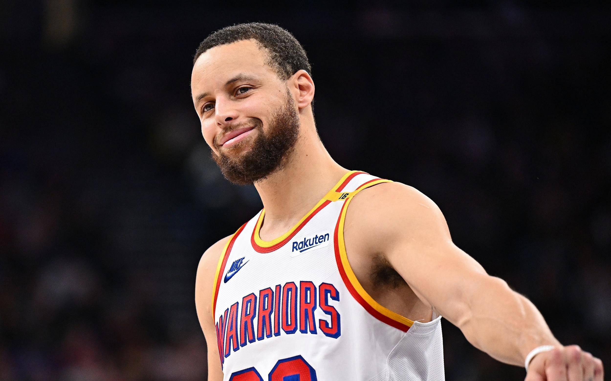 考辛斯谈库里投篮:训练中怎么投都能进,他有上帝赋予的手感