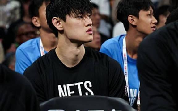 北青:北京男篮已预注册曾凡博,他还有时间在海外继续追梦