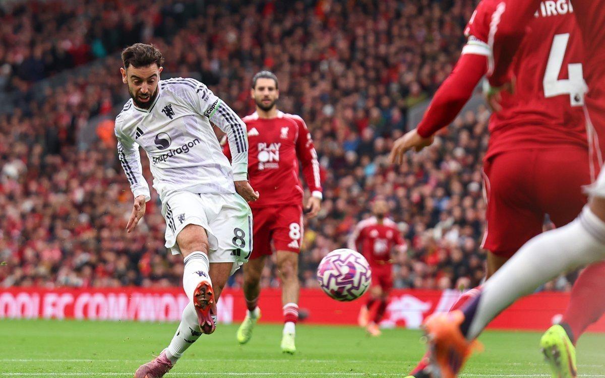 双红会上半场两队3次中柱，为0304赛季以来英超上半场第二多