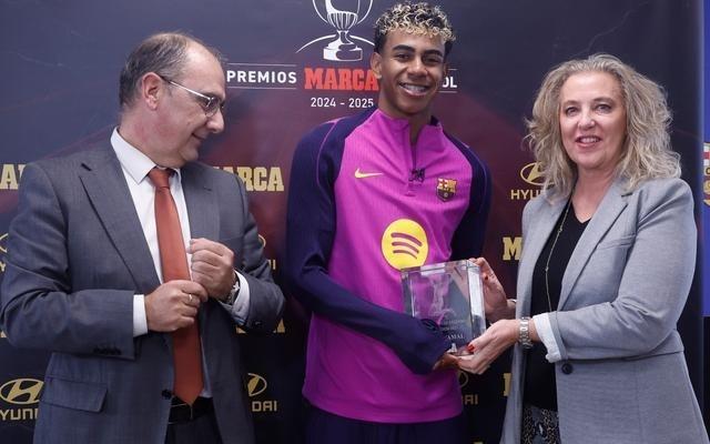 联赛、欧冠、世界杯和金球奖亚马尔：我全都想要