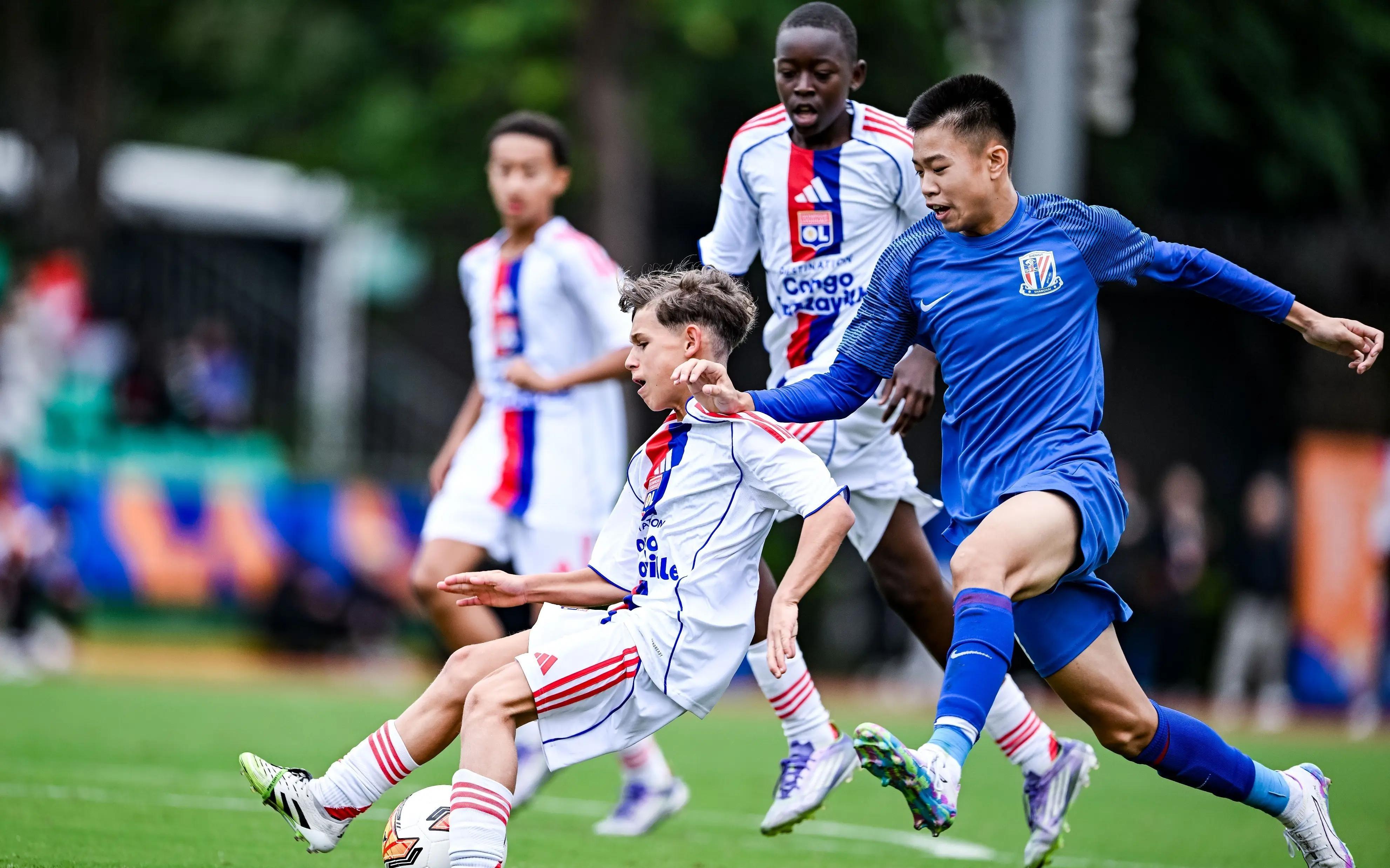 两连胜狂轰11球！申花抢占A组榜首之