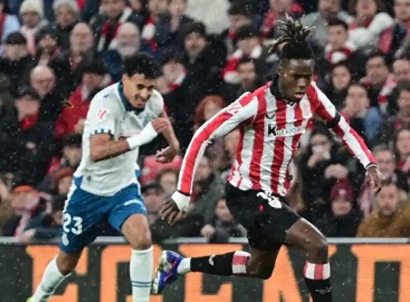 西甲奇观！2亿豪阵主场翻车，是什么让“巴斯克雄狮”变成了病猫