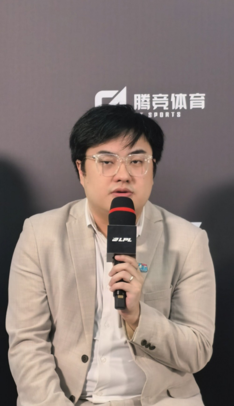 终于来作用了！大伟：赛前做了很多BP推演今天遇到什么都不意外