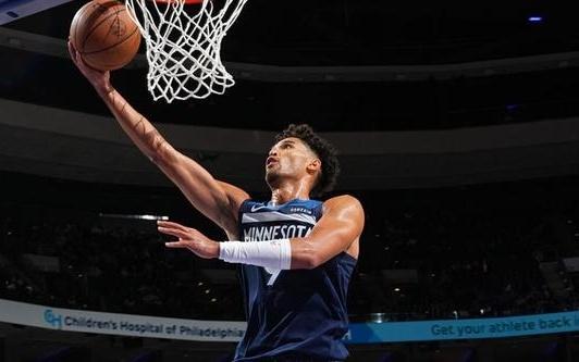 森林狼官宣双向合同签约朱赞裁掉伯纳德牛顿等4人