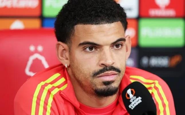 怀特：曼联的改变令人难以置信，相信教